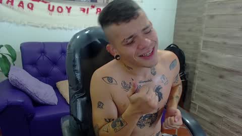 R E N E  online show from 12/06/24, 04:14