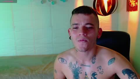 R E N E  online show from 01/05/25, 12:21