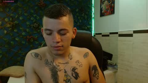 R E N E  online show from 09/09/25, 03:17