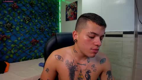 R E N E  online show from 09/12/25, 04:56