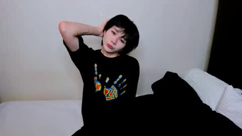 rennuts online show from 12/23/24, 08:33