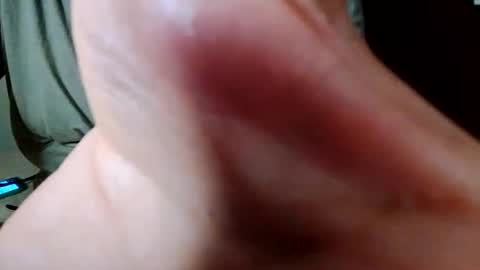 Snapshot of renuetto chatting on 10/31/25, 06:09 renuetto online show from 10/31/25, 06:09