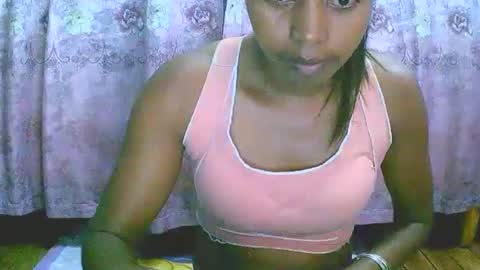 Snapshot of rephaleta chatting on 02/20/25, 10:27 Rephaleta online show from 02/20/25, 10:27