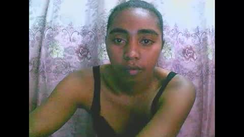 Rephaleta online show from 10/08/25, 10:46