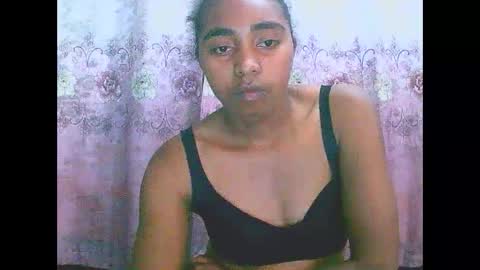 Rephaleta online show from 10/12/25, 11:09