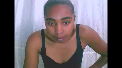 Snapshot of rephaleta chatting on 10/21/25, 06:47 Rephaleta online show from 10/21/25, 06:47