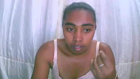 Snapshot of rephaleta chatting on 10/29/25, 06:37 Rephaleta online show from 10/29/25, 06:37