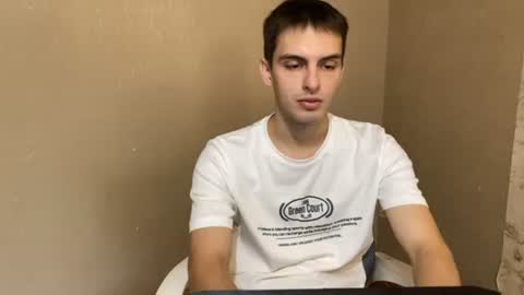 Snapshot of requiemshine chatting on 07/20/26, 10:39 requiemshine online show from 07/20/26, 10:39