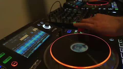 GearPorn online show from 09/25/25, 12:47