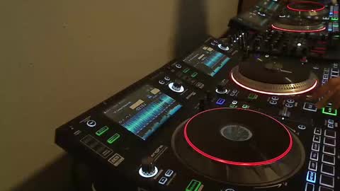 GearPorn online show from 10/25/25, 08:58