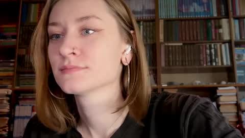 Rie online show from 03/30/26, 12:39