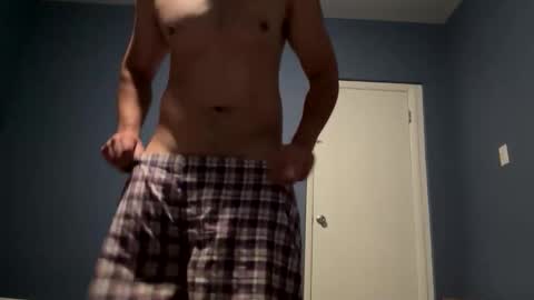 Snapshot of rev4747 chatting on 11/15/25, 04:10 rev4747 online show from 11/15/25, 04:10