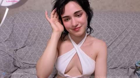 Ewiwi online show from 09/14/25, 05:45