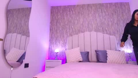 Snapshot of reven_lilith chatting on 01/09/26, 03:20 REVEN online show from 01/09/26, 03:20