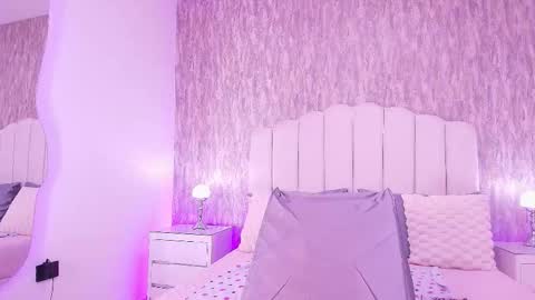 Snapshot of reven_lilith chatting on 02/08/26, 03:10 REVEN online show from 02/08/26, 03:10