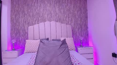 Snapshot of reven_lilith chatting on 03/28/26, 03:06 REVEN online show from 03/28/26, 03:06