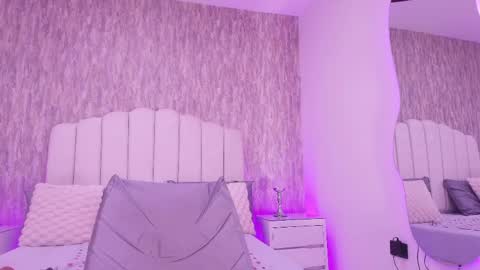 Snapshot of reven_lilith chatting on 03/30/26, 03:07 REVEN online show from 03/30/26, 03:07