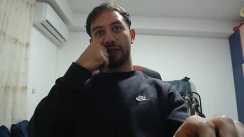 Snapshot of revivedunknown chatting on 01/15/25, 09:41 Chris online show from 01/15/25, 09:41