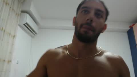 Snapshot of revivedunknown chatting on 09/09/25, 08:52 Chris online show from 09/09/25, 08:52