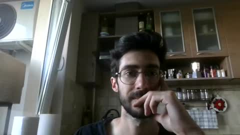 Snapshot of revo3028 chatting on 07/17/26, 04:01 revo3028 online show from 07/17/26, 04:01