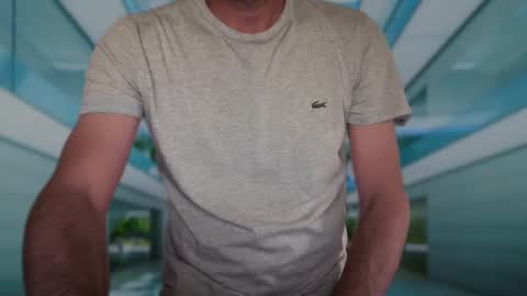 Snapshot of revoiralynch chatting on 12/30/24, 04:31 SonnyXXX online show from 12/30/24, 04:31