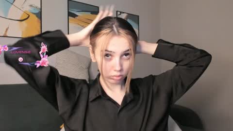 Snapshot of rexannebulson chatting on 12/08/24, 01:24 Elin online show from 12/08/24, 01:24