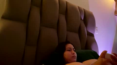 Snapshot of rexaybladee chatting on 10/15/25, 09:48 Rexa y blade online show from 10/15/25, 09:48