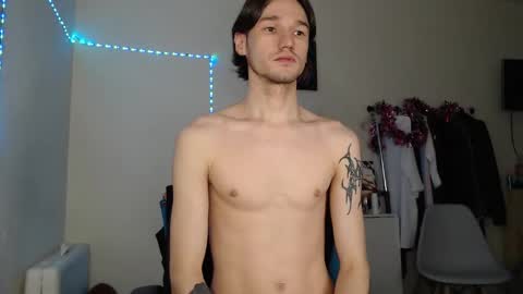 Snapshot of rexxx_erection chatting on 01/17/25, 01:25 Eugene online show from 01/17/25, 01:25