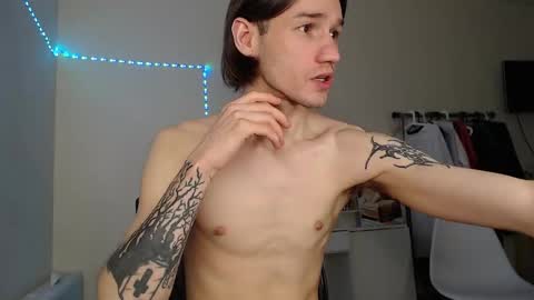 Snapshot of rexxx_erection chatting on 01/25/25, 03:19 Eugene online show from 01/25/25, 03:19