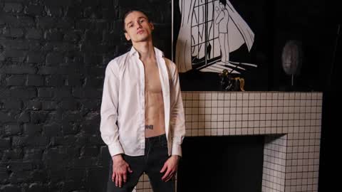 Snapshot of rexxx_erection chatting on 02/21/25, 11:43 Eugene online show from 02/21/25, 11:43