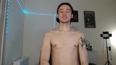 Snapshot of rexxx_erection chatting on 02/24/25, 09:31 Eugene online show from 02/24/25, 09:31