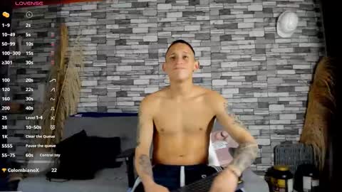 Snapshot of rey_masterhot chatting on 10/02/25, 01:12 reymasterhot online show from 10/02/25, 01:12