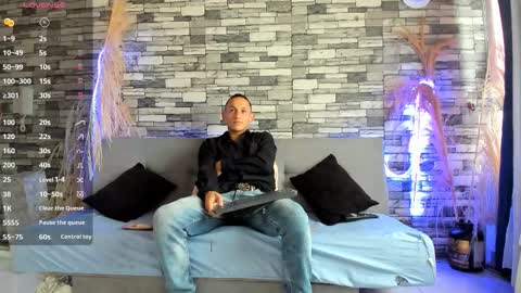 Snapshot of rey_masterhot chatting on 11/01/25, 06:21 reymasterhot online show from 11/01/25, 06:21