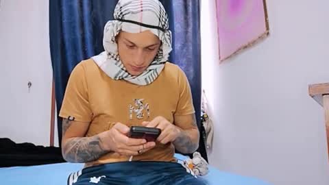 Snapshot of rey_masterhot chatting on 11/08/25, 07:34 reymasterhot online show from 11/08/25, 07:34