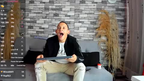 Snapshot of rey_masterhot chatting on 11/10/25, 07:24 reymasterhot online show from 11/10/25, 07:24