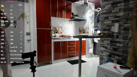 Snapshot of rey_masterhot chatting on 11/11/25, 08:20 reymasterhot online show from 11/11/25, 08:20