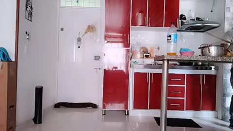 Snapshot of rey_masterhot chatting on 11/18/25, 06:56 reymasterhot online show from 11/18/25, 06:56