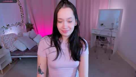 Snapshot of rey_soruy chatting on 03/15/26, 10:43 Rey online show from 03/15/26, 10:43