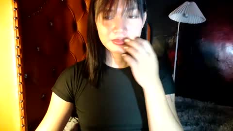 Snapshot of reya18 chatting on 06/22/26, 06:21 Reya online show from 06/22/26, 06:21