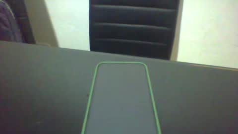 Snapshot of reyalad_mariana chatting on 01/22/25, 04:02 REYALAD online show from 01/22/25, 04:02