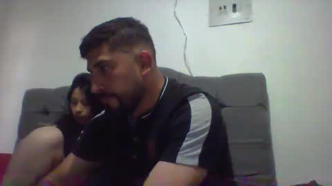 Snapshot of reyalad_mariana chatting on 03/04/25, 12:12 REYALAD online show from 03/04/25, 12:12