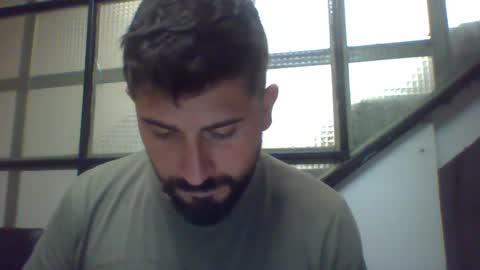 Snapshot of reyalad_mariana chatting on 03/11/25, 05:02 REYALAD online show from 03/11/25, 05:02