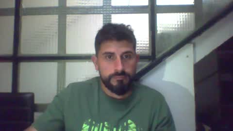 Snapshot of reyalad_mariana chatting on 03/12/25, 02:01 REYALAD online show from 03/12/25, 02:01