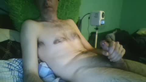 Snapshot of reyes_albert2006 chatting on 03/03/25, 02:36 reyes_albert2006 online show from 03/03/25, 02:36