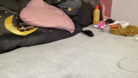 Snapshot of reyna77 chatting on 12/03/24, 06:26 reyna77 online show from 12/03/24, 06:26