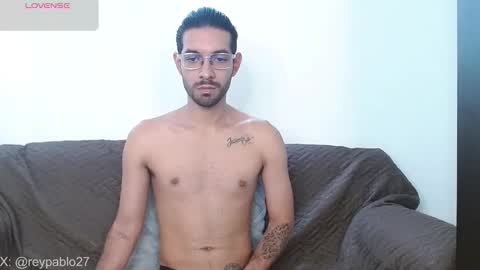 Snapshot of reypablo1 chatting on 11/11/25, 07:25 REY PABLO Independent online show from 11/11/25, 07:25