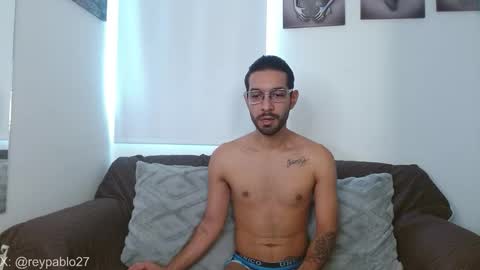 Snapshot of reypablo1 chatting on 11/14/25, 05:11 REY PABLO Independent online show from 11/14/25, 05:11