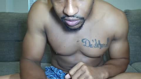 Snapshot of rfryre chatting on 09/29/25, 12:10 Taye online show from 09/29/25, 12:10