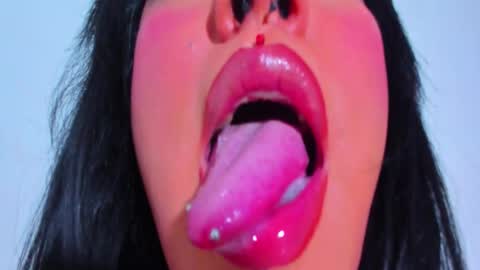 ROBERTA online show from 10/03/25, 07:49