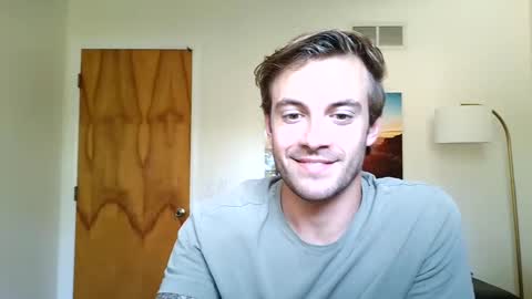 Snapshot of rguy114 chatting on 09/30/25, 05:29 Ryan online show from 09/30/25, 05:29